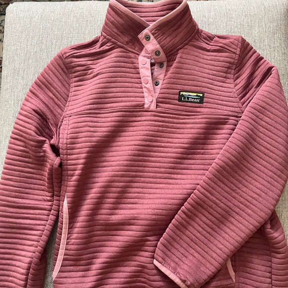 LLBean Airlight Knit Pullover - Picture 1 of 2